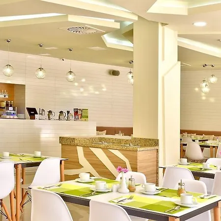 Grifid Foresta 3* Golden Sands